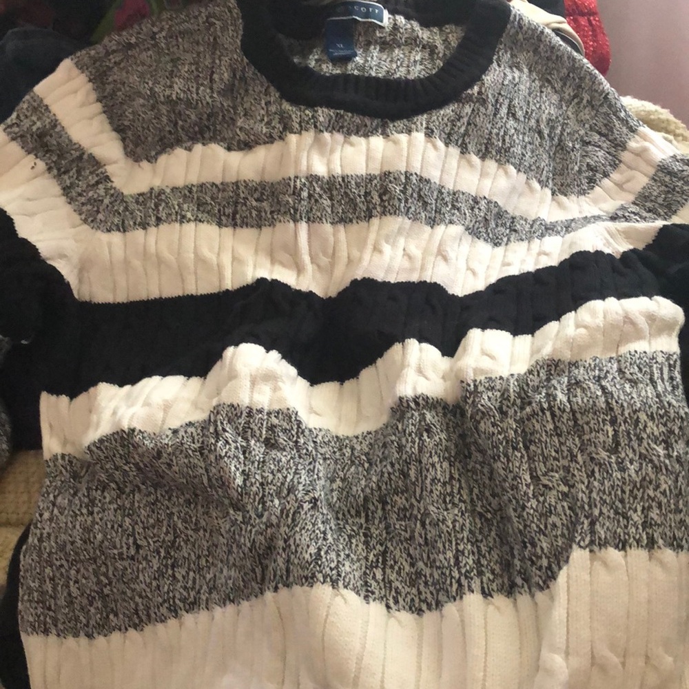 Black and white sweater
